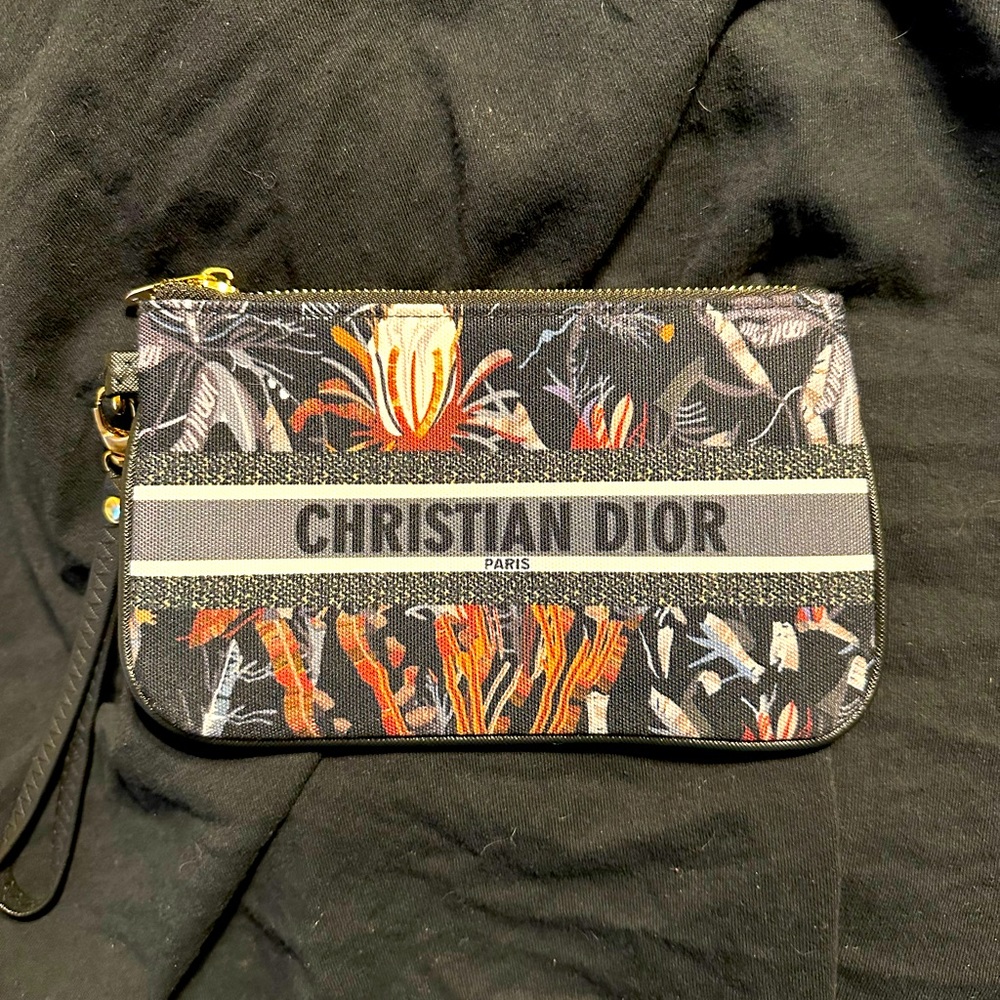 Wristlet